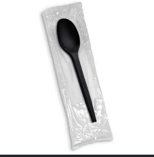  plastic spoons